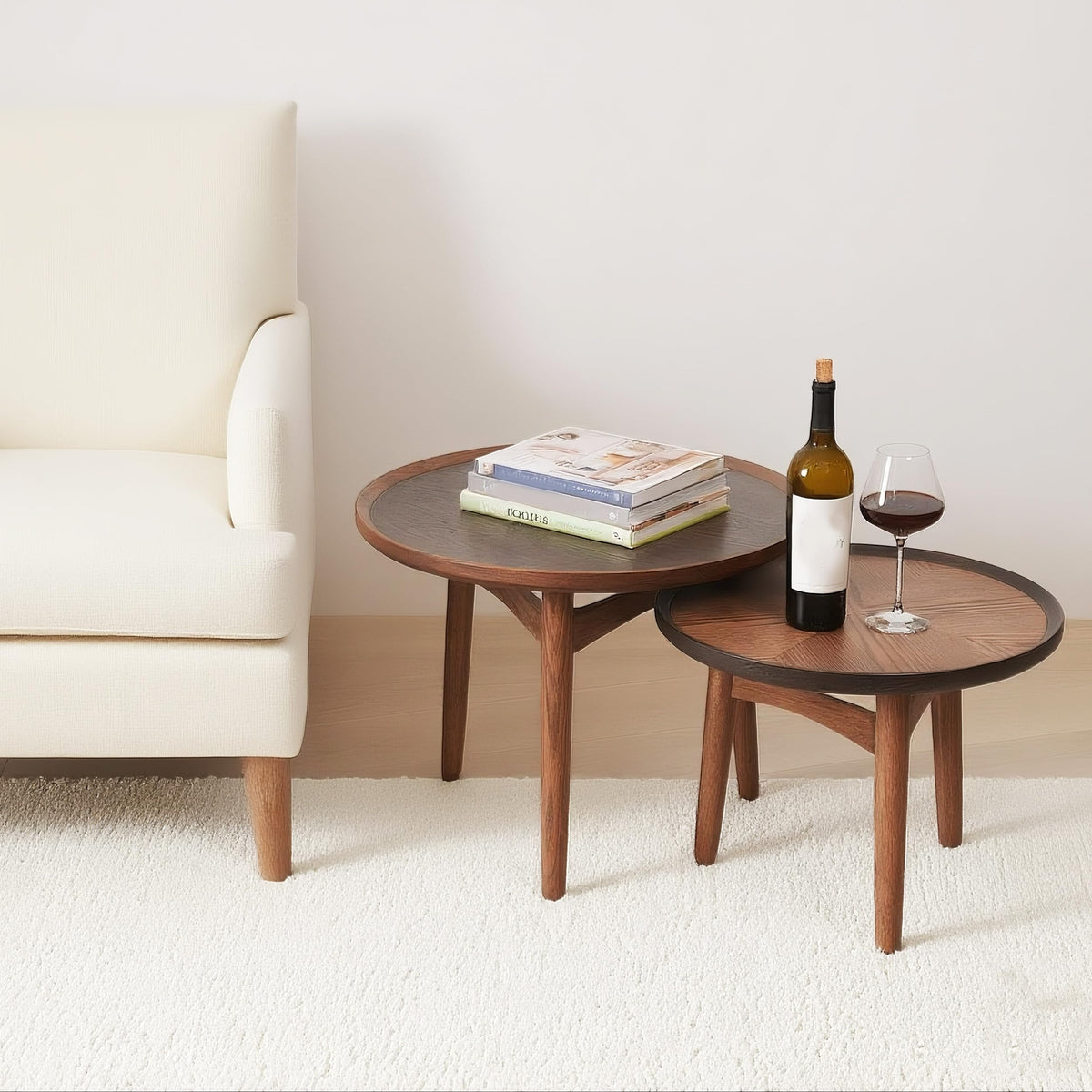 24 Round Solid Oak Coffee Table O191